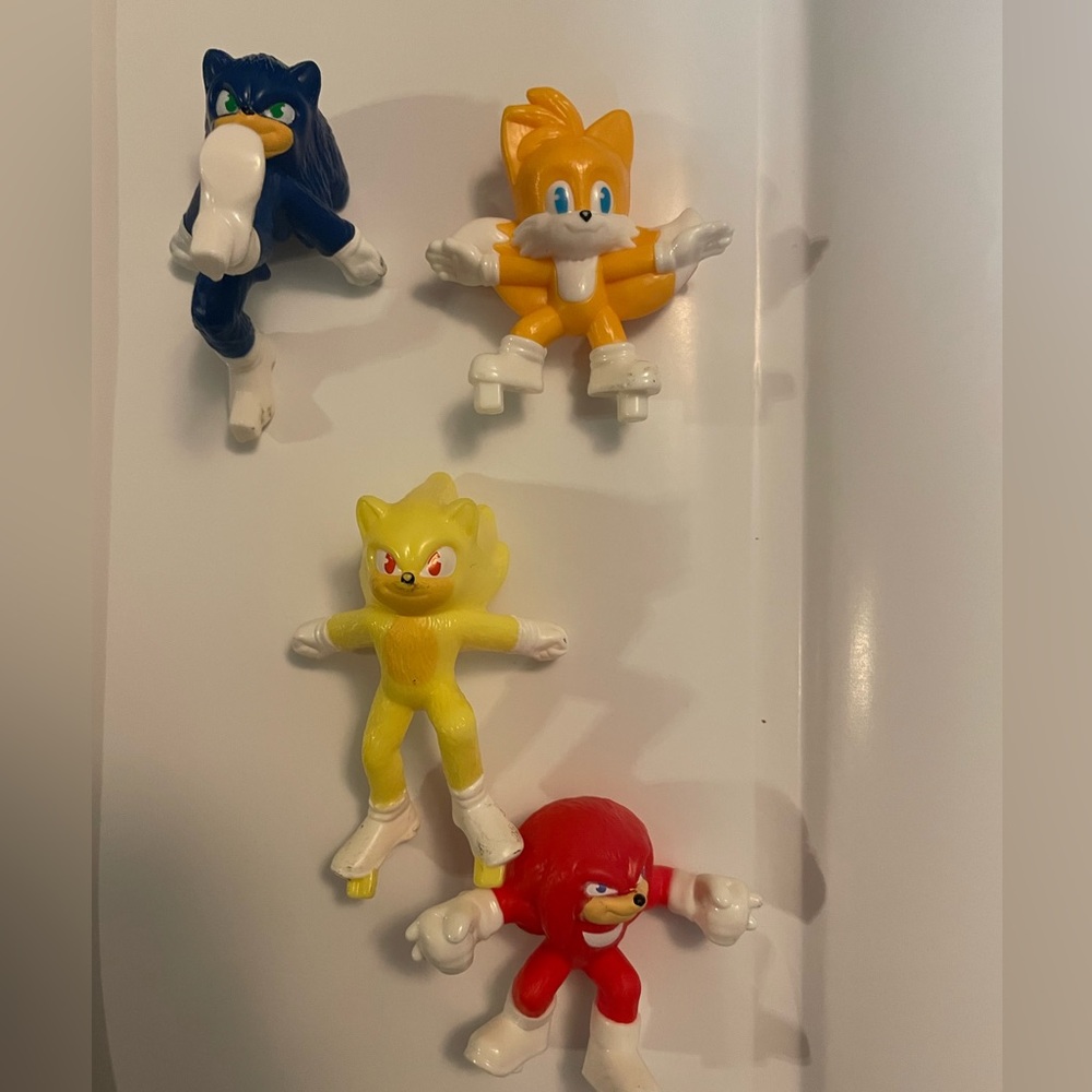 Sonic the Hedgehog Action Figure Set - Red, Yellow, Orange cake toppers